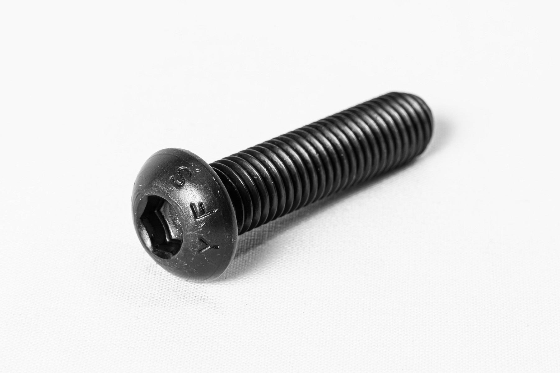 size_900x700 / min_size_257x200