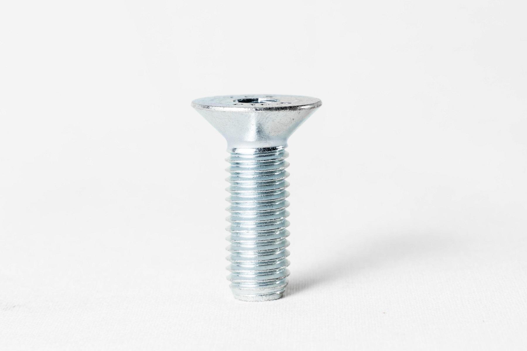 size_900x700 / min_size_257x200