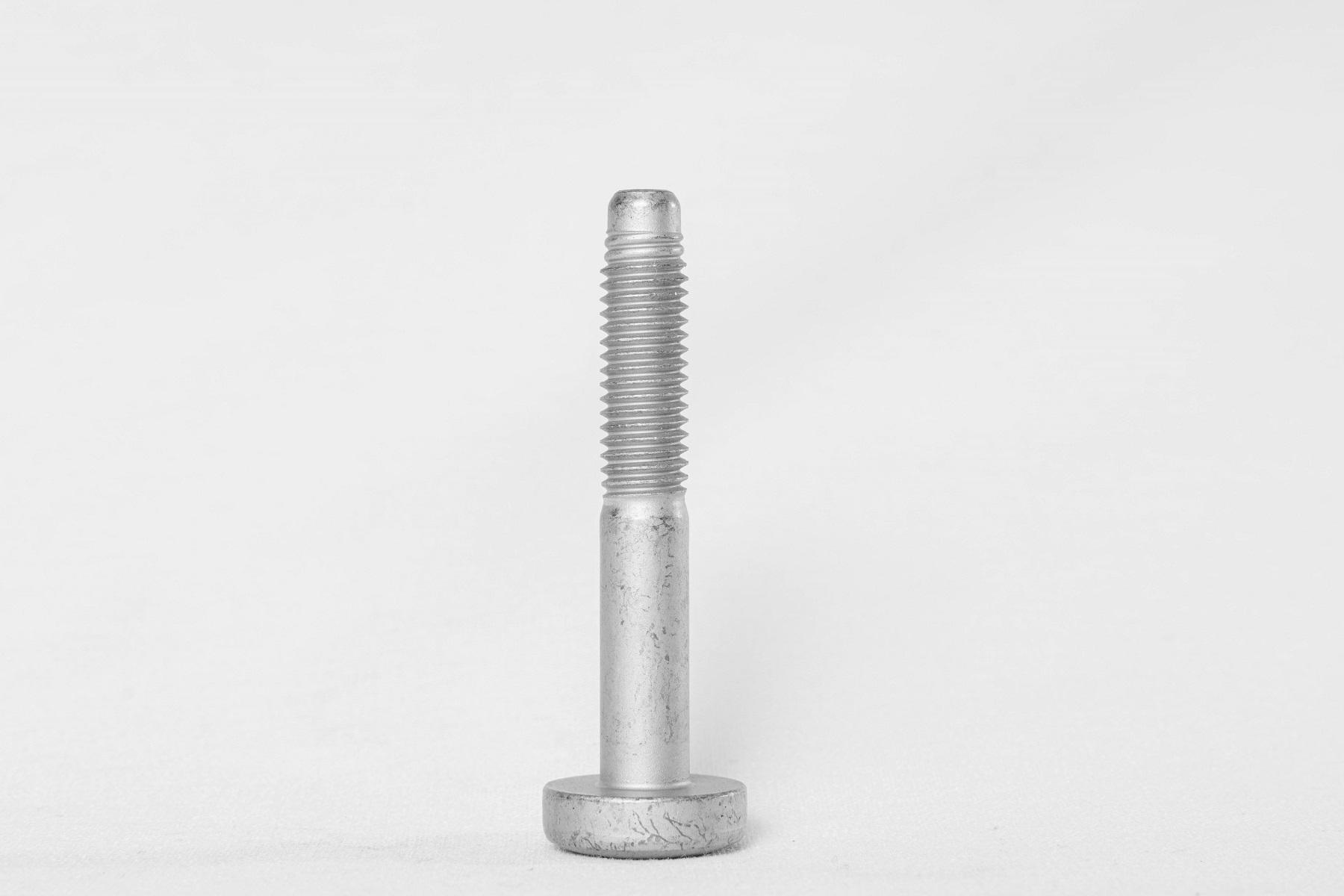 size_900x700 / min_size_257x200